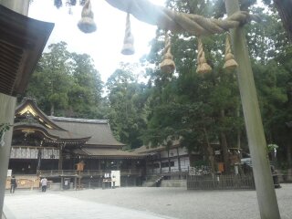 日本最古の御利益、奈良県の三輪明神大神神社を社長が行く。 2 三輪明神大神神社