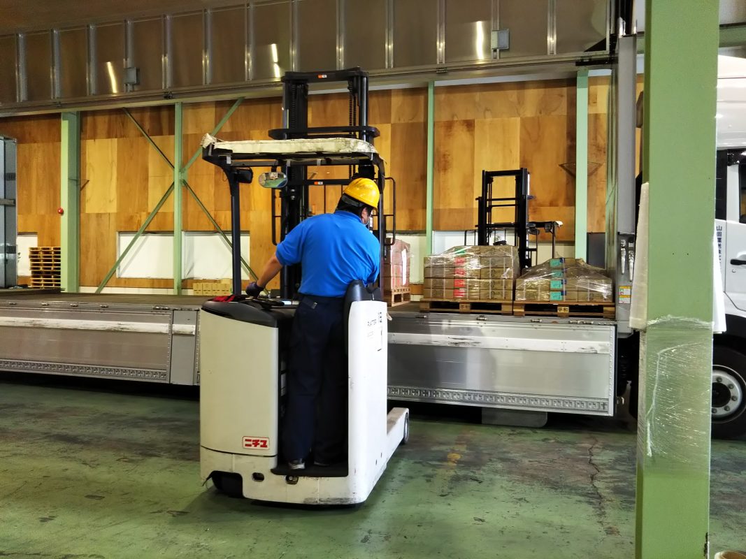 プロドライバー育成!フォークリフト社内技能講習☆ 2 木製パレット